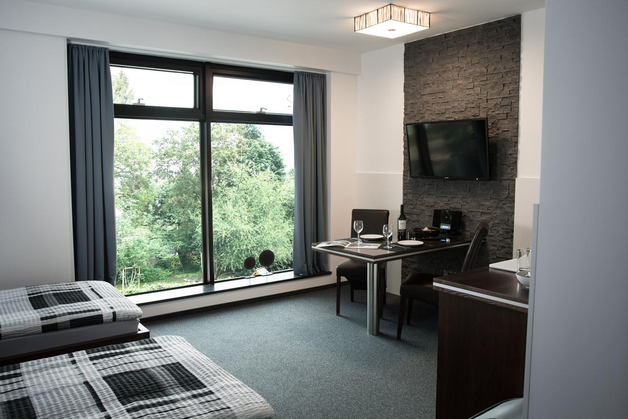 Triumph Inn Pension Rangsdorf Esterno foto