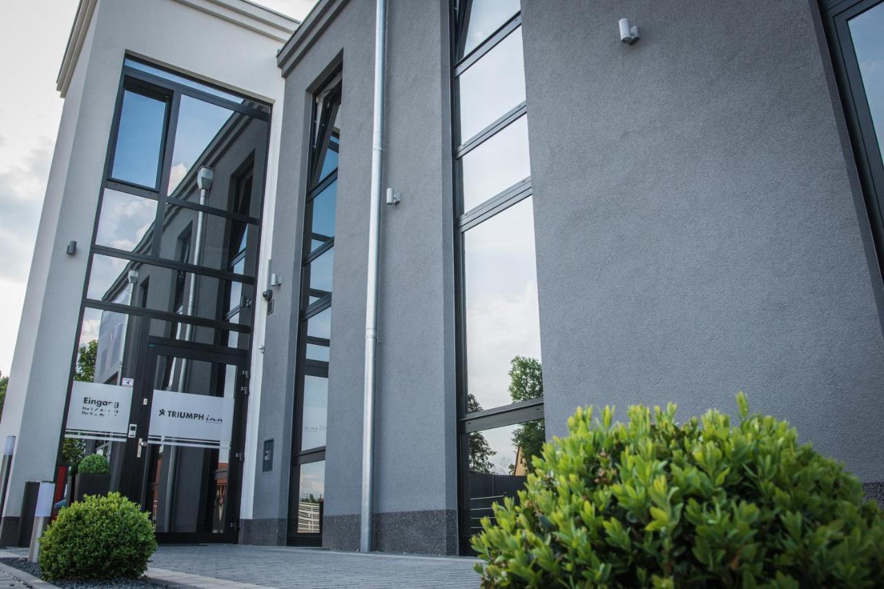Triumph Inn Pension Rangsdorf Esterno foto